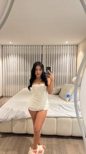 677204759: Chica busca chico en Almería
