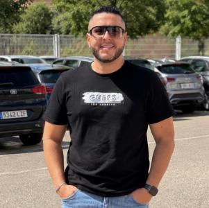 627109932: Chico busca chica en Madrid