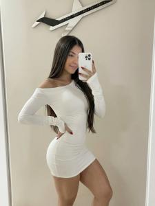 613380892: Chica busca chico en La Coruña