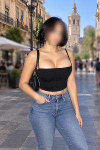 633655097: Chica busca chico en Valencia