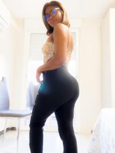 664605131: Chica busca chico en Tarragona