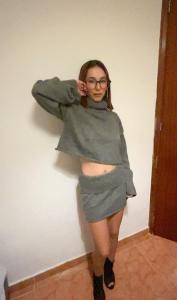 613375523: Chica busca chico en Alicante
