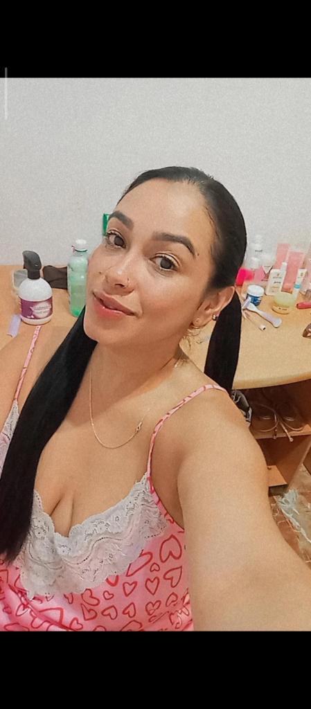 643559235: Chica busca chico en Valencia