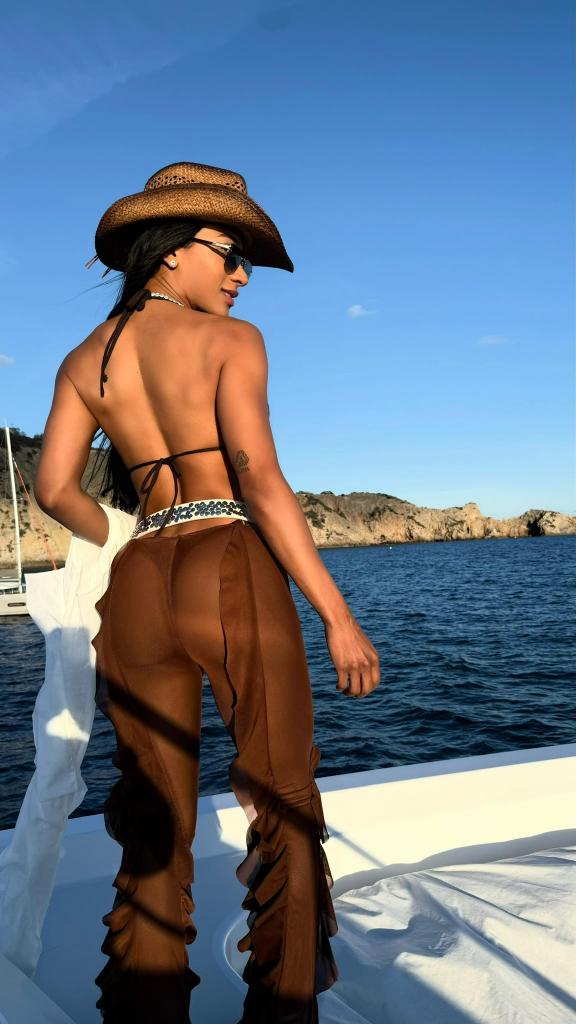 617737878: Transexual en Ibiza
