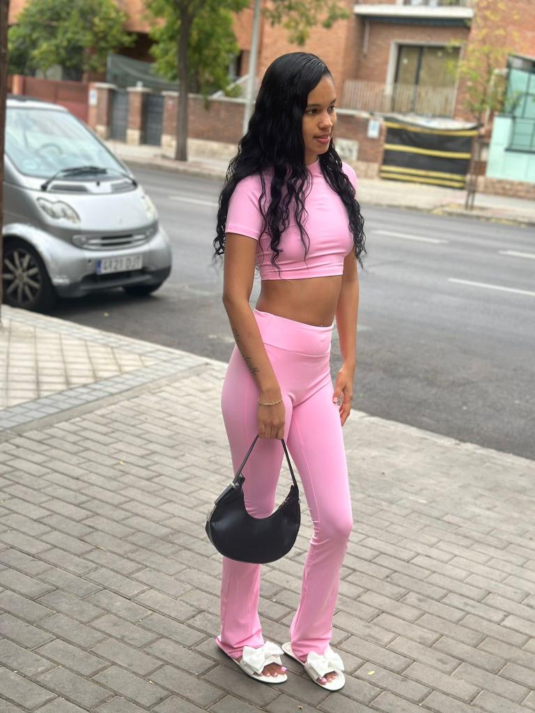 Chica busca chico en Madrid: Chica busca chico