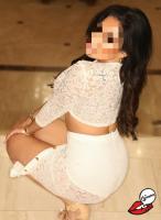 613489839: Chica busca chico en La Coruña
