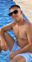 627109932: Chico busca chica en Madrid