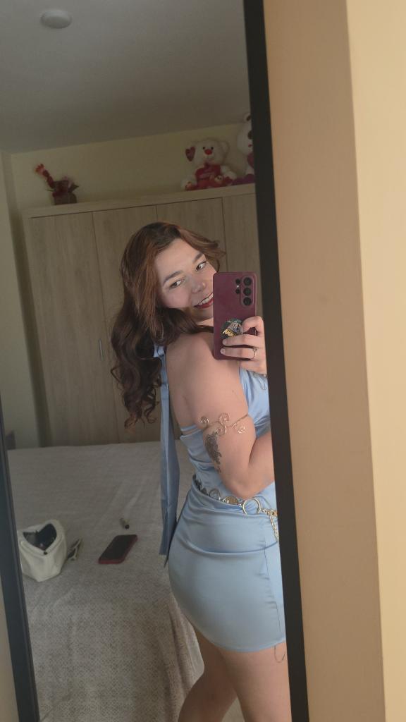 742052082: Chica busca chico en Almería
