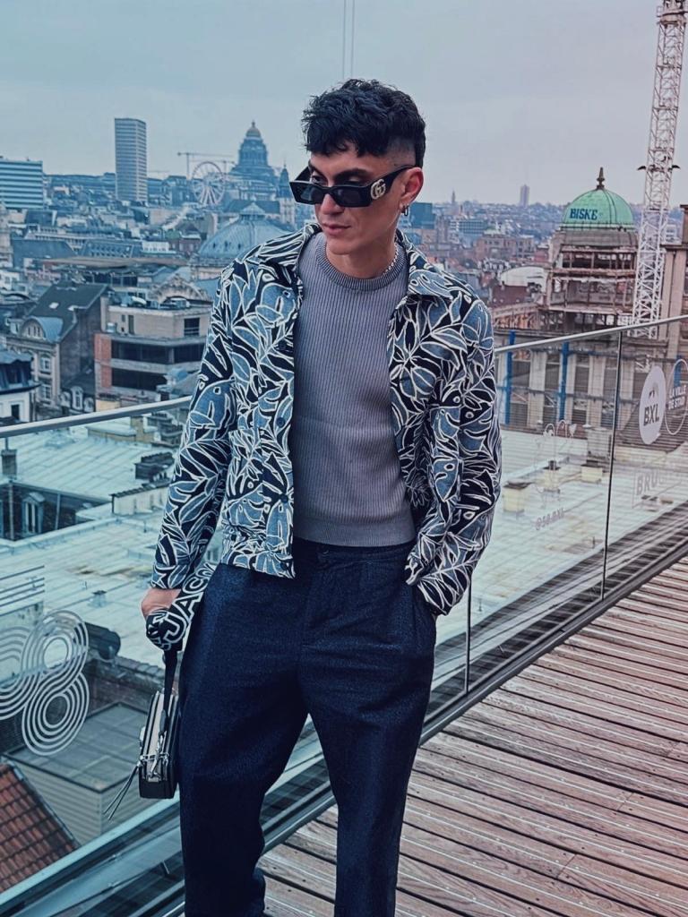658540866: Chico busca chica en Barcelona