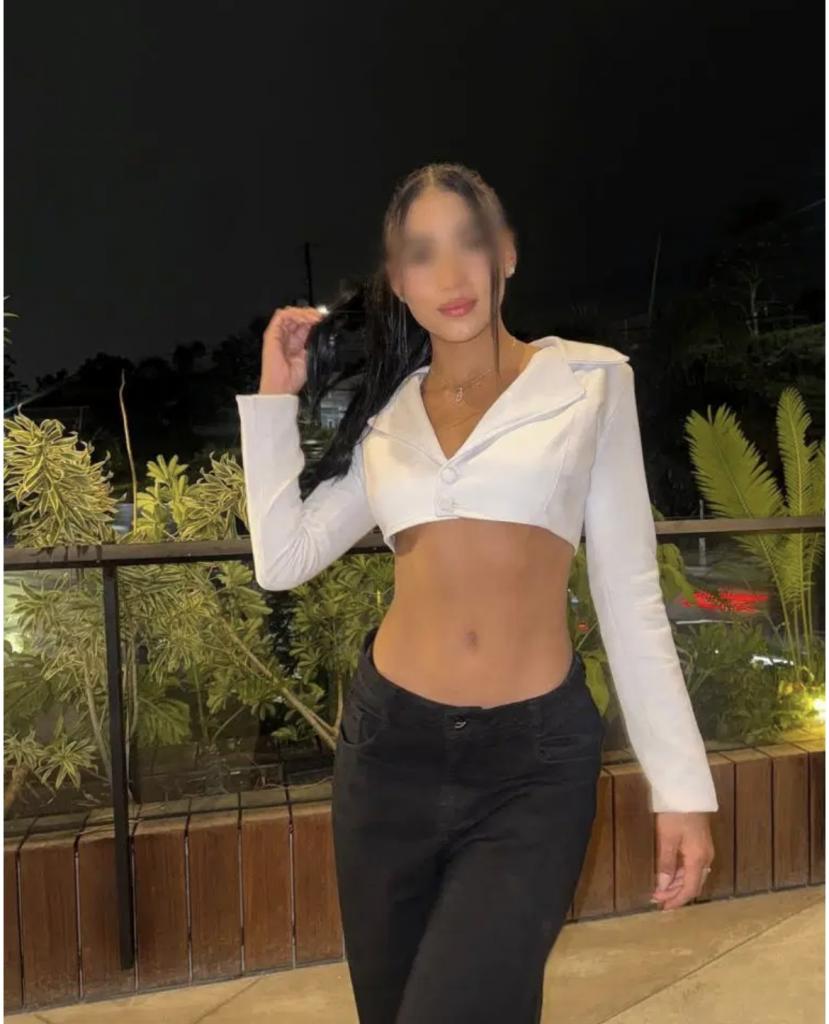Chica busca chico en Granada: 