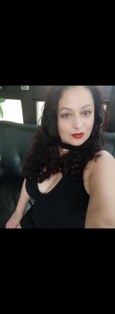 Chica busca chico en Almería: 