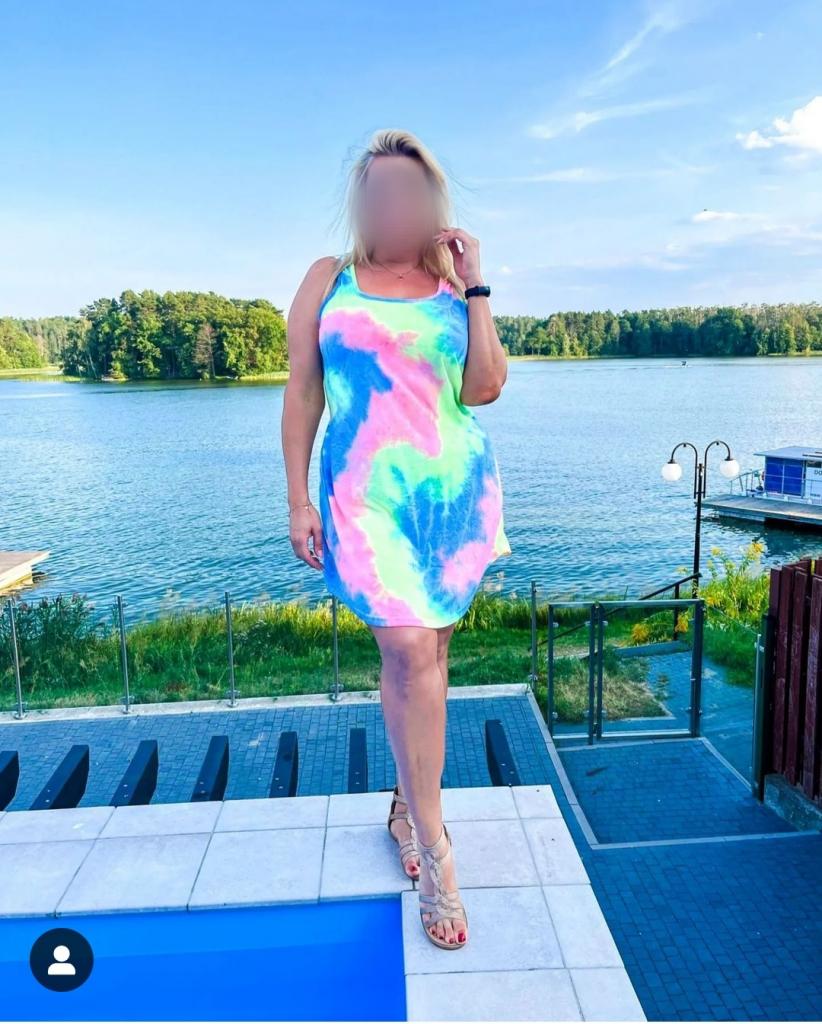 Chica busca chico en Sevilla: 