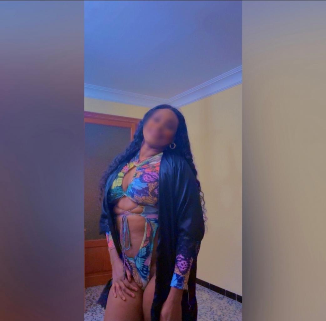 Chica busca chico en Mallorca: 