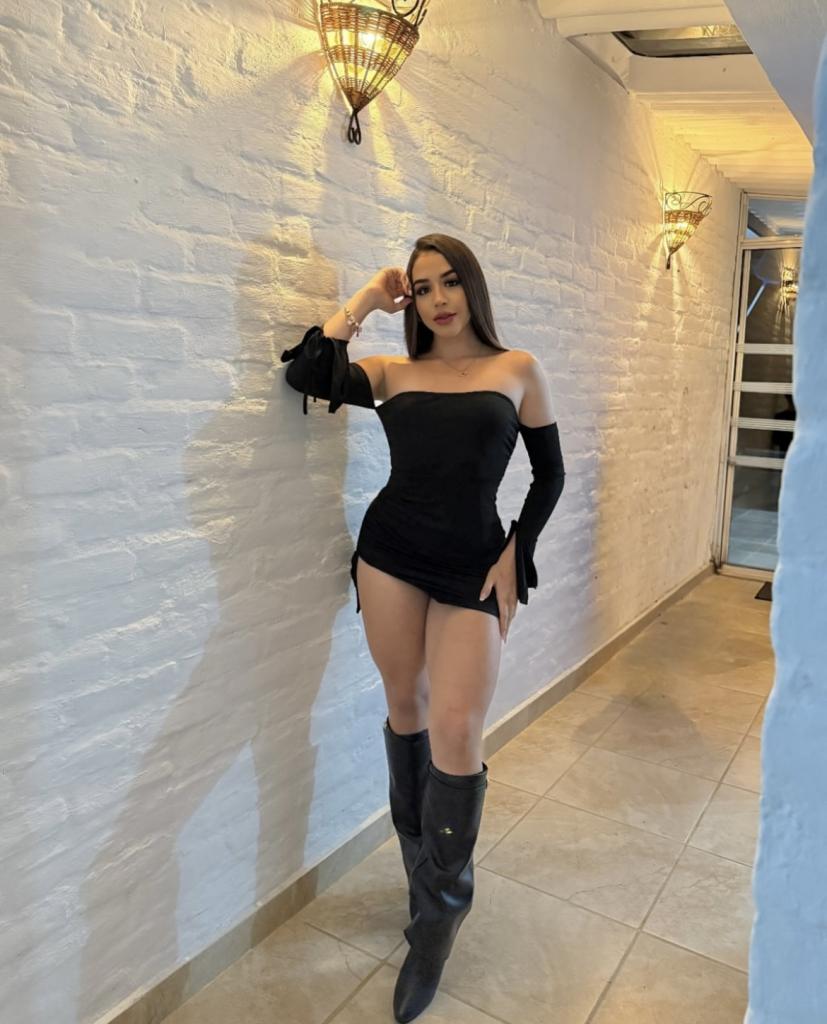 664448817: Chica busca chico en Mallorca