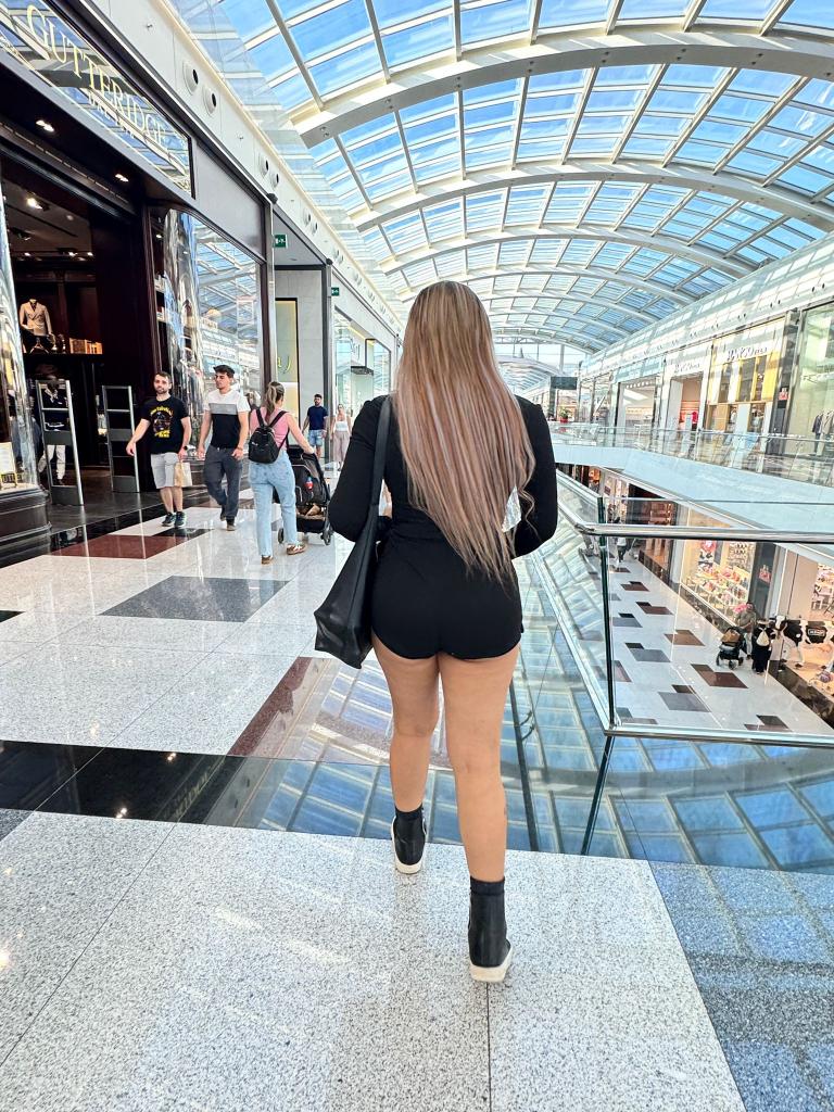 Chica busca chico en Sevilla: 