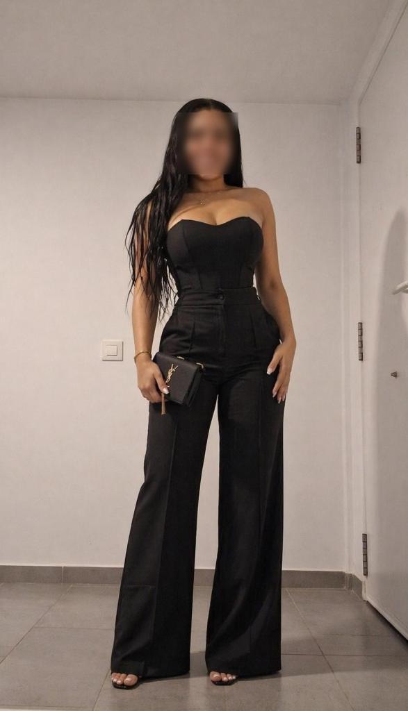 Chica busca chico en Sevilla: 