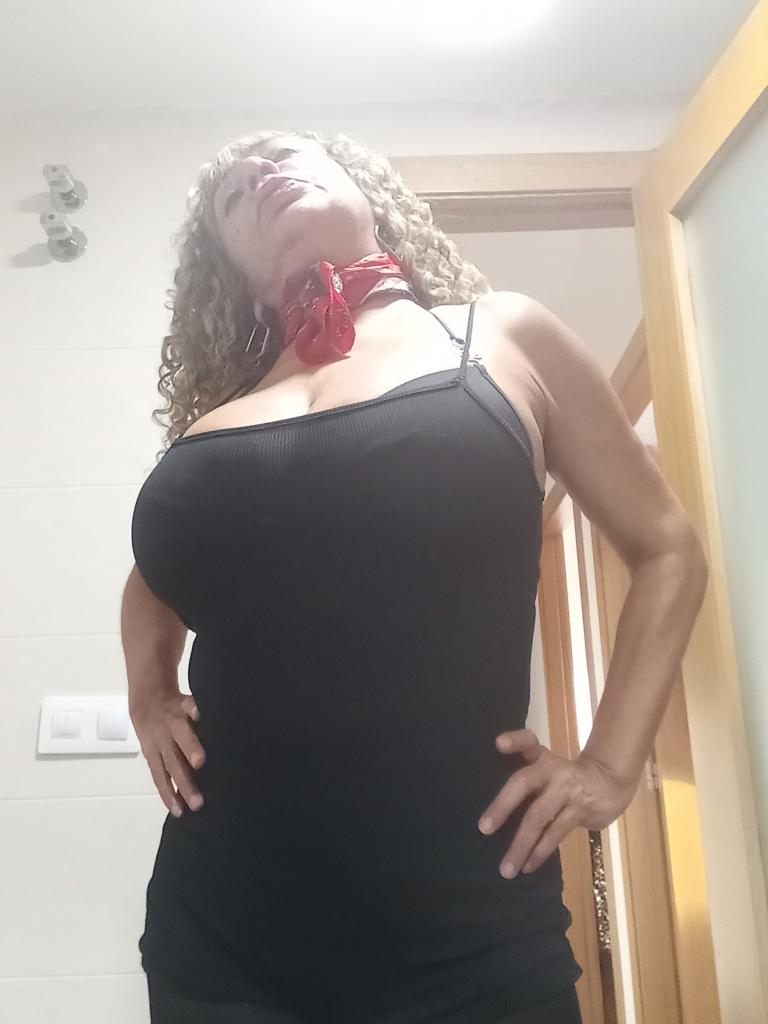 602700892: Chica busca chico en Valencia