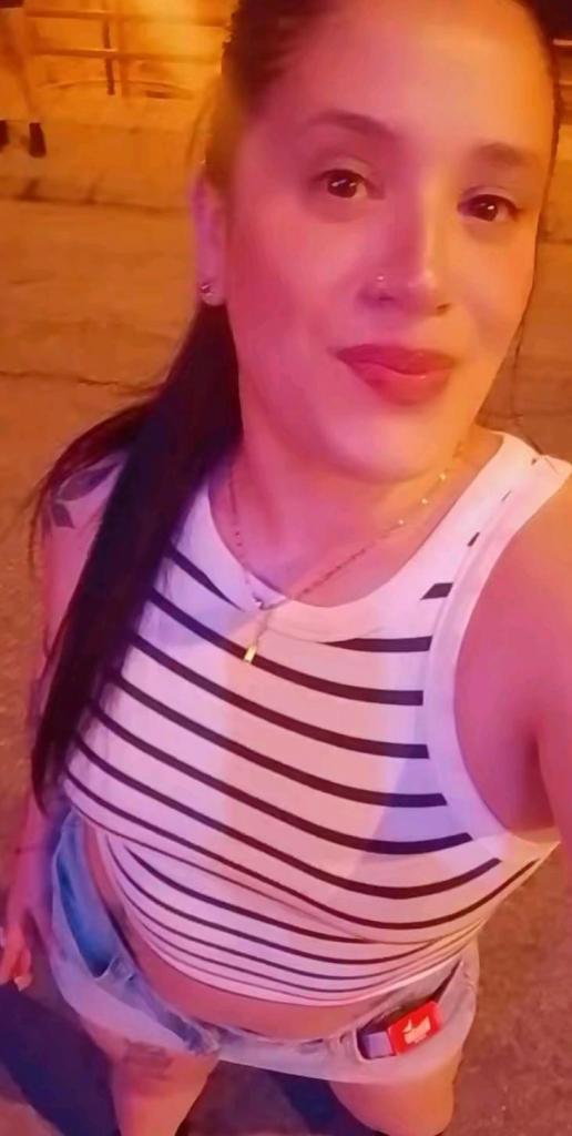 643604958: Chica busca chico en Soria