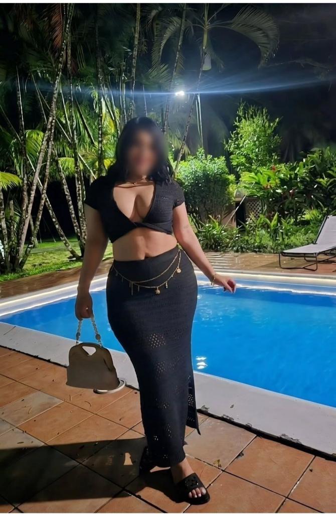 Chica busca chico en Granada: 
