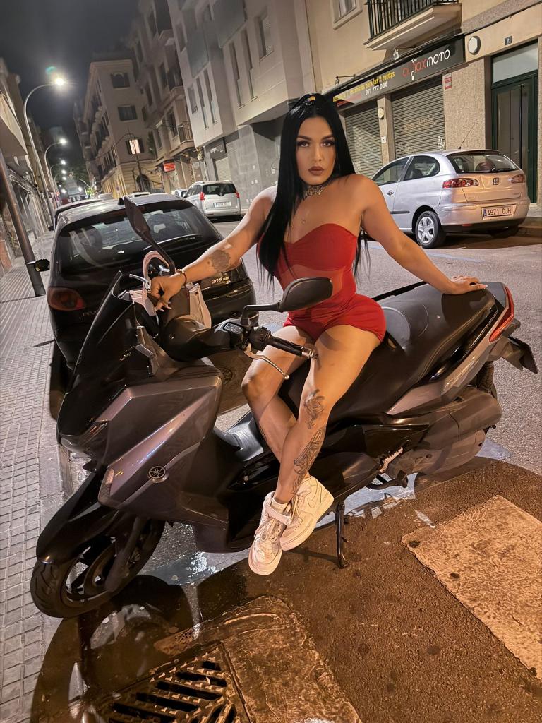 642876457: Transexual en Mallorca