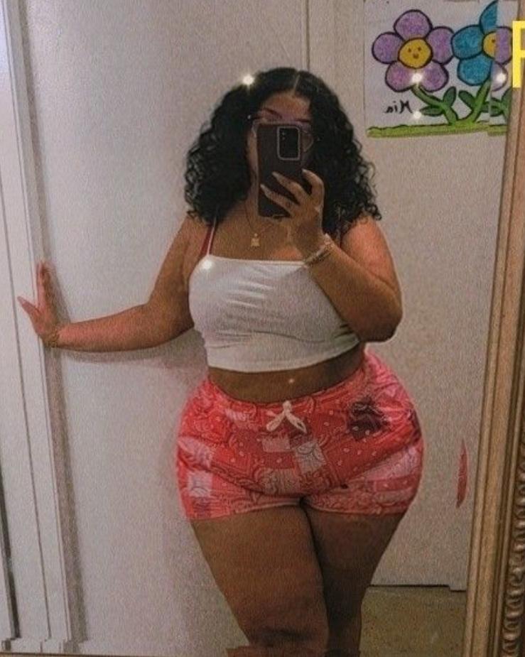 Chica busca chico en Granada: 