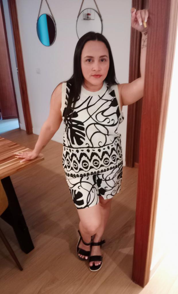 658359621: Chica busca chico en Cádiz