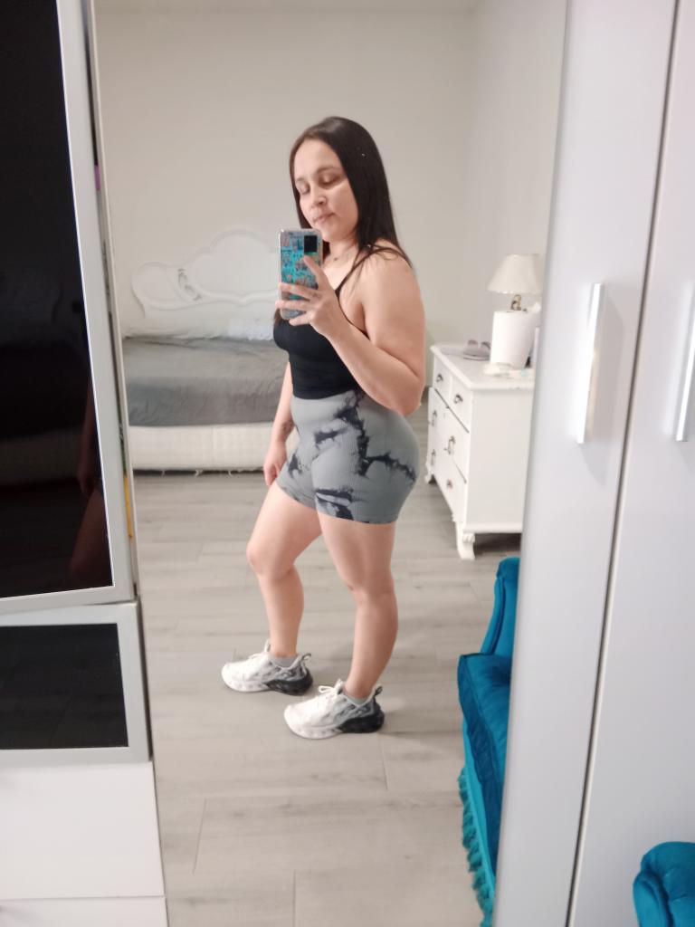 Chica busca chico en Cádiz: 