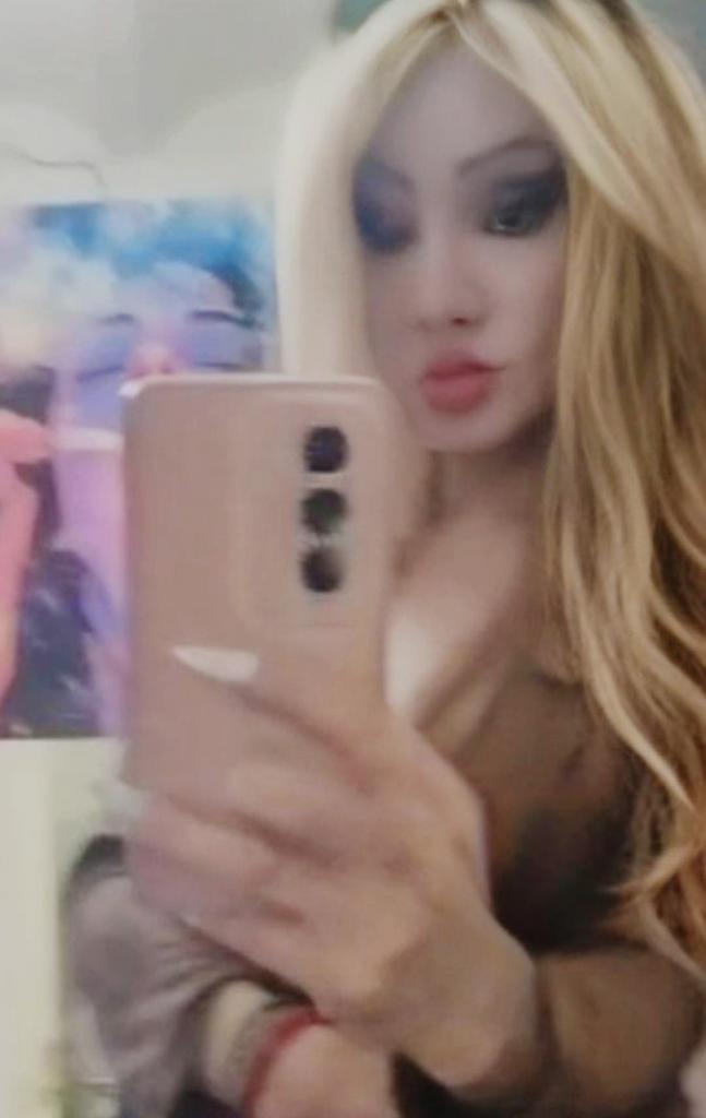 625700947: Travesti en Barcelona