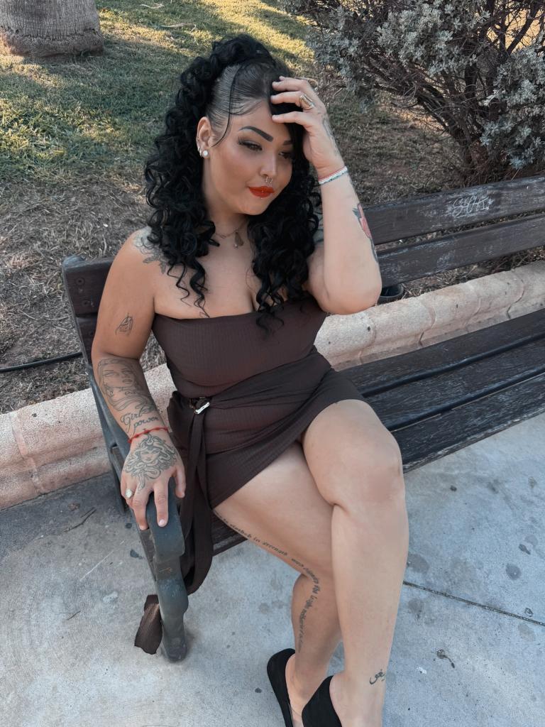 Chica busca chico en Almería: 