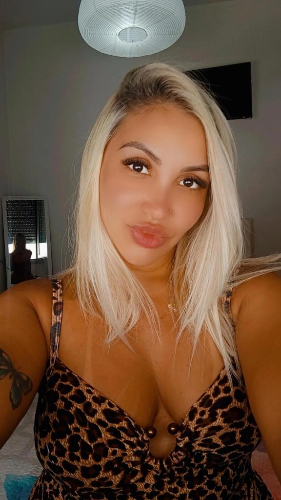 666846983: Chica busca chico en Badajoz