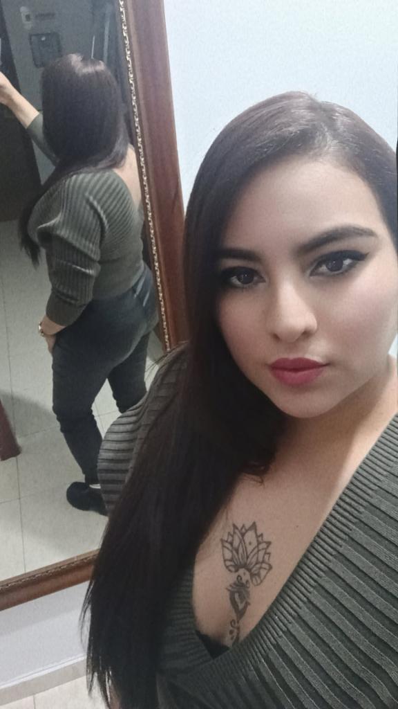 Chica busca chico en Cádiz: 