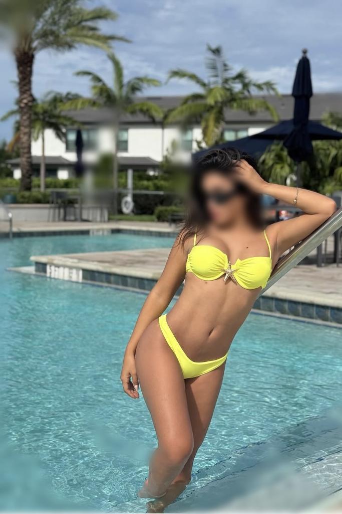 637886293: Chica busca chico en Madrid