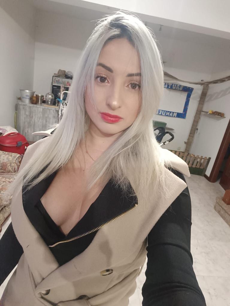 Chica busca chico en Valencia: Chica busca chico