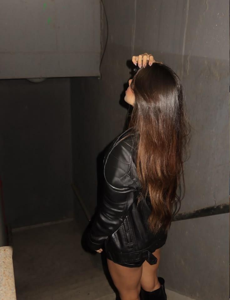 Chica busca chico en Málaga: Chica busca chico