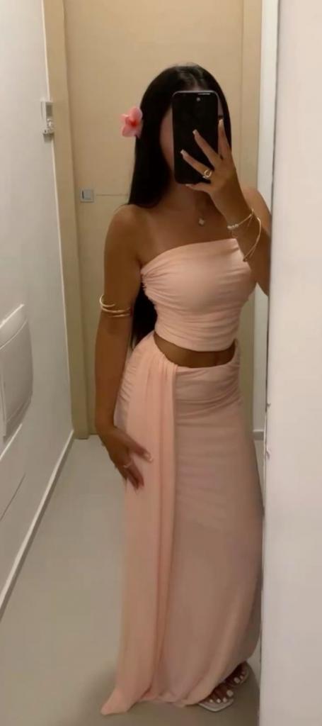 Chica busca chico en Granada: 
