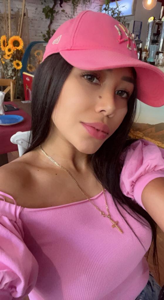 Chica busca chico en Cádiz: 