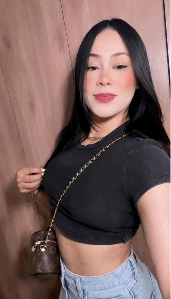 Chica busca chico en Barcelona: 
