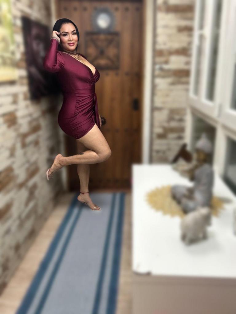 Chica busca chico en Cádiz: 