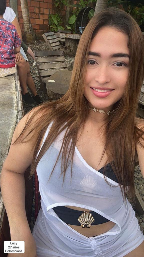 604374286: Chica busca chico en Madrid