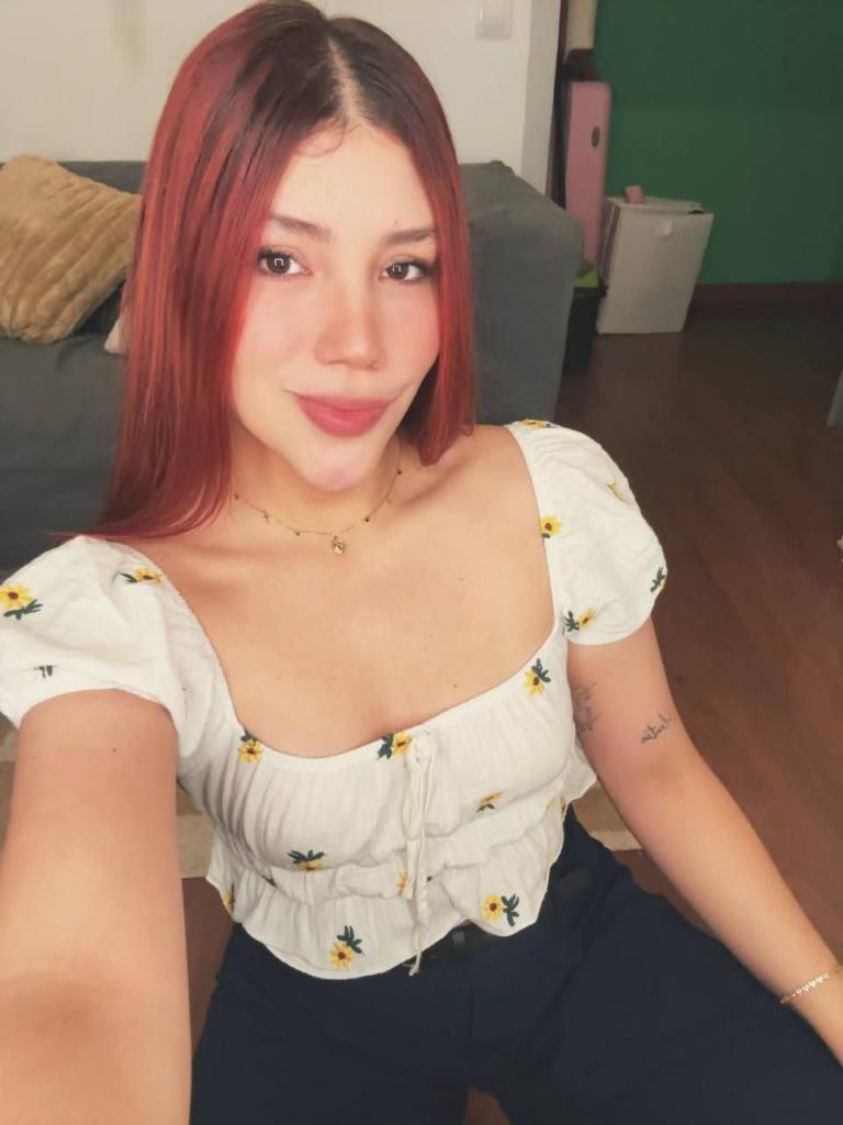 635164595: Chica busca chico en Madrid