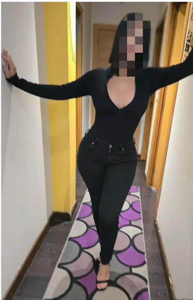 Chica busca chico en Teruel: 