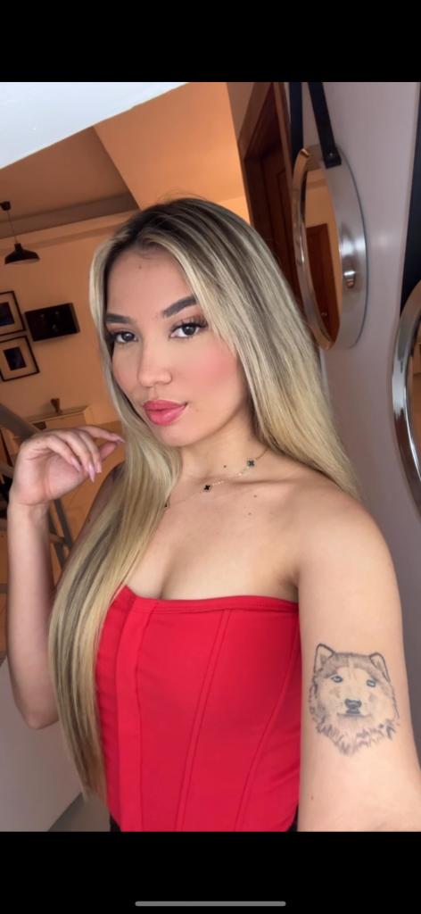 743060299: Chica busca chico en Menorca