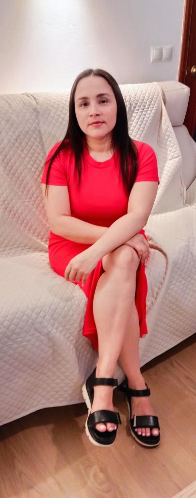 658359621: Chica busca chico en Cádiz