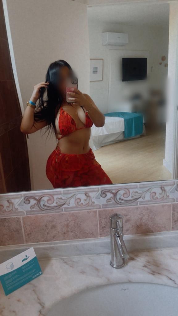 Chica busca chico en Sevilla: 