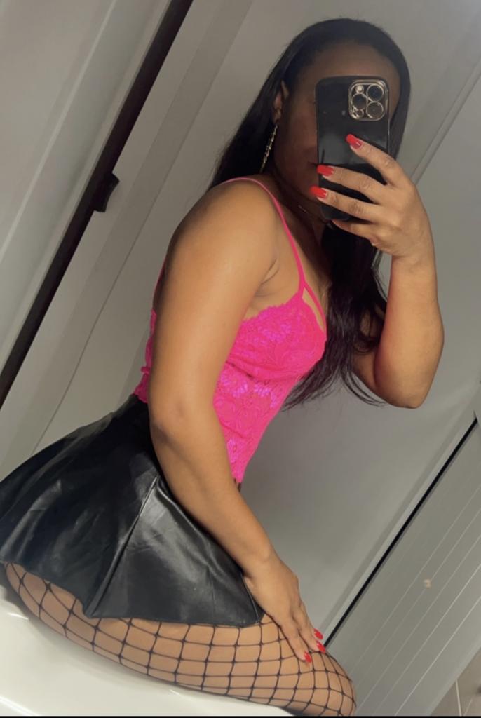 Chica busca chico en Mallorca: 