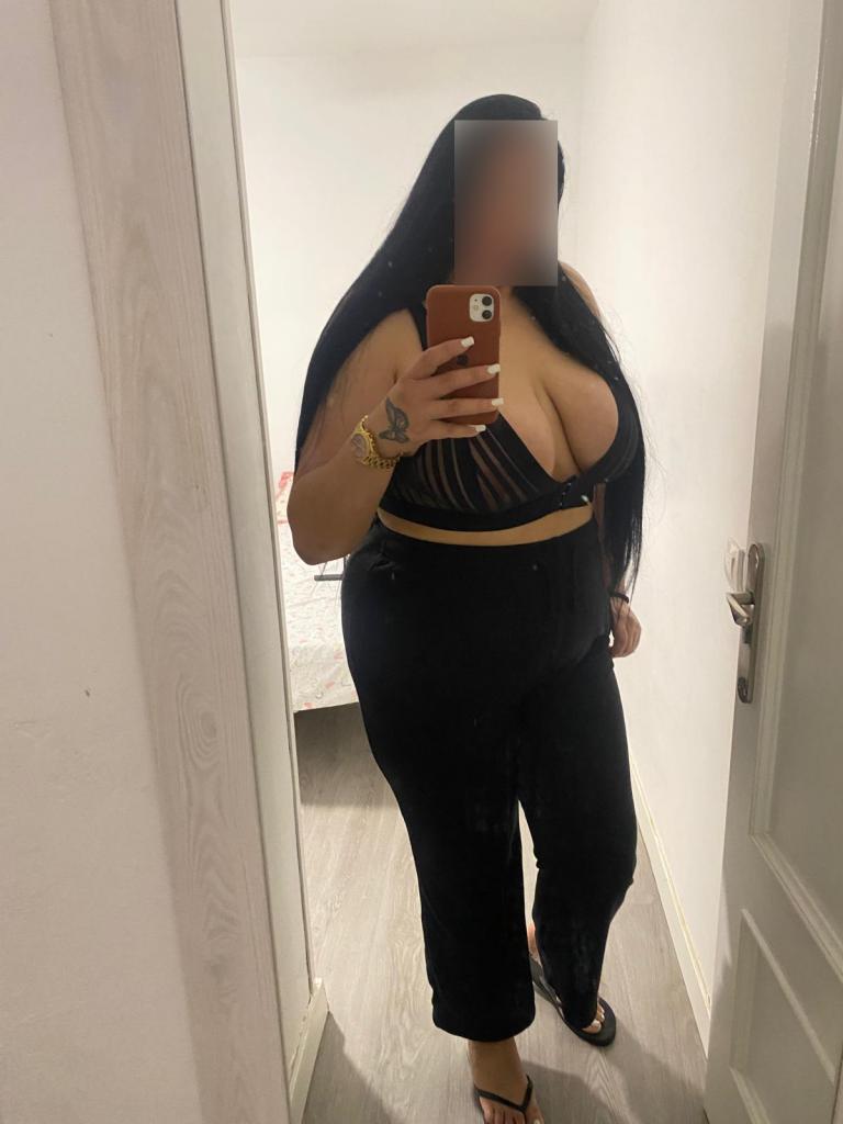 604112915: Chica busca chico en Tenerife