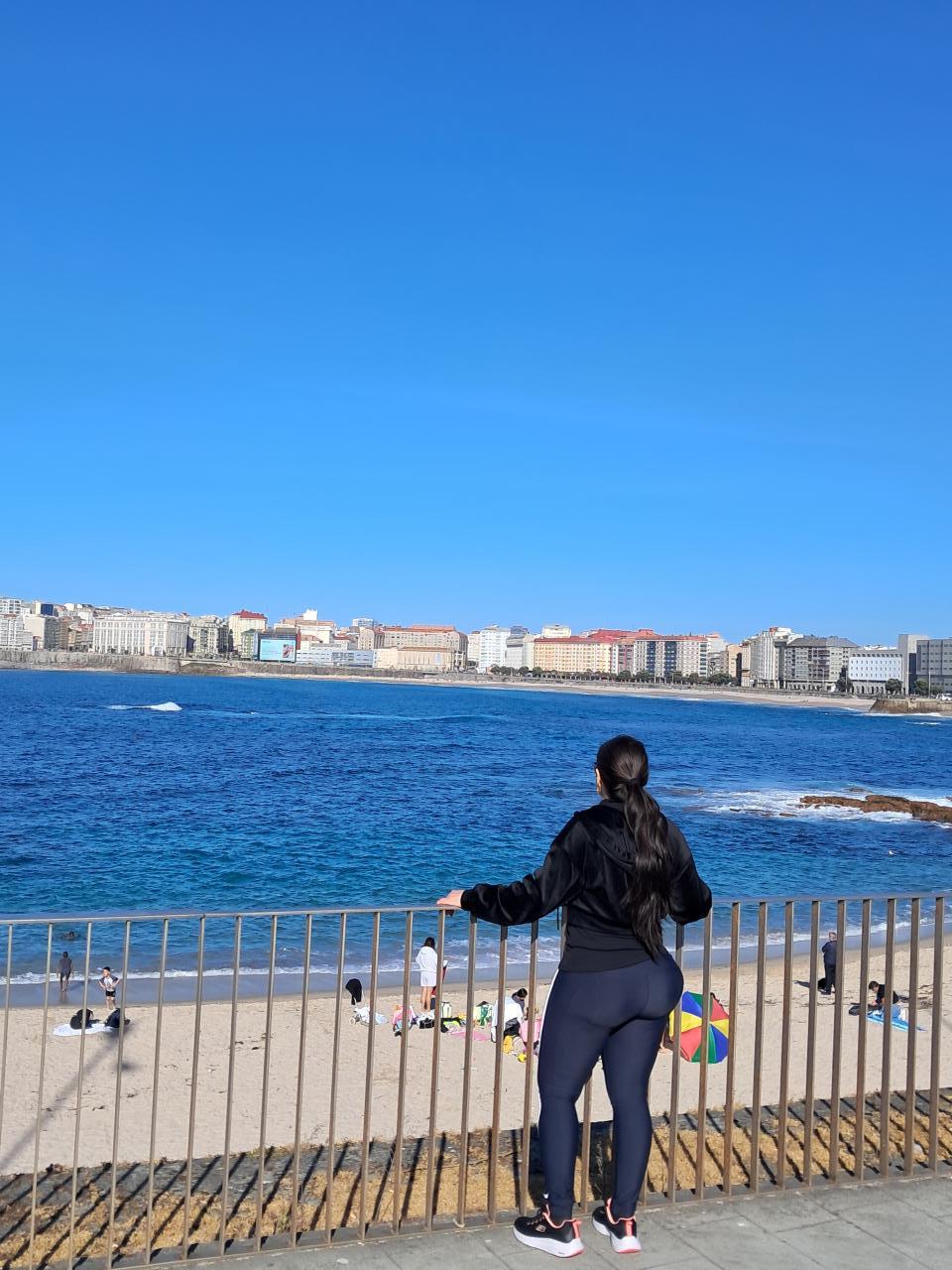 Chica busca chico en La Coruña: 