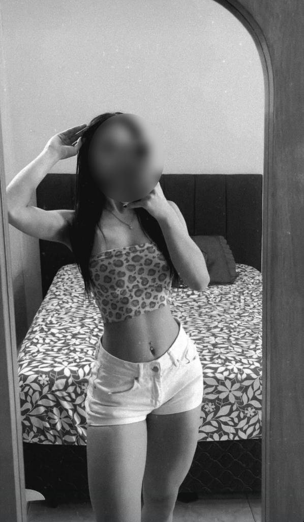 614439391: Chica busca chico en Cantabria