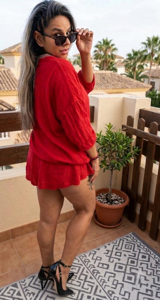 Chica busca chico en Tenerife: 