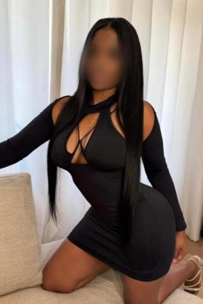 Chica busca chico en Orense: 